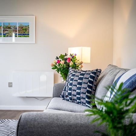 6 St Johns Mews Apartment Йорк Екстериор снимка